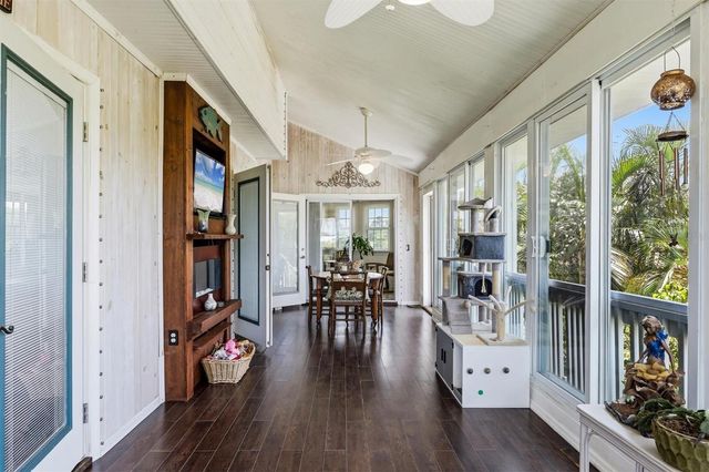 505 59TH STREET, Bradenton Beach, FL 34217