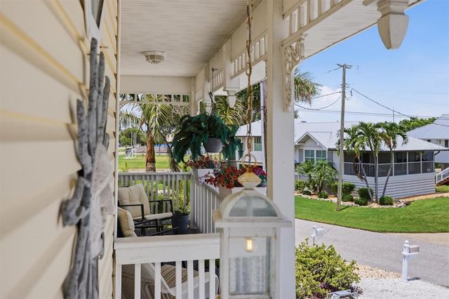 505 59TH STREET, Bradenton Beach, FL 34217