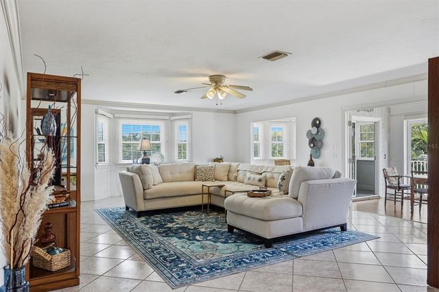 505 59TH STREET, Bradenton Beach, FL 34217