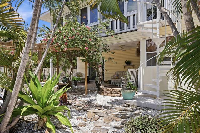 505 59TH STREET, Bradenton Beach, FL 34217