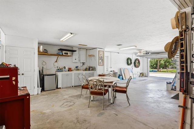 505 59TH STREET, Bradenton Beach, FL 34217