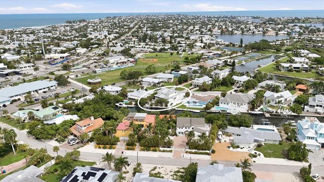 505 59TH STREET, Bradenton Beach, FL 34217
