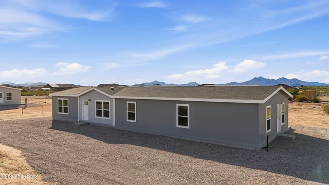 13279 N Derringer Road, Marana, AZ 85653