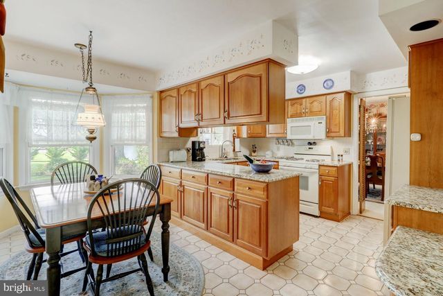 1920 ANDOVER DR, Dover, PA 17315