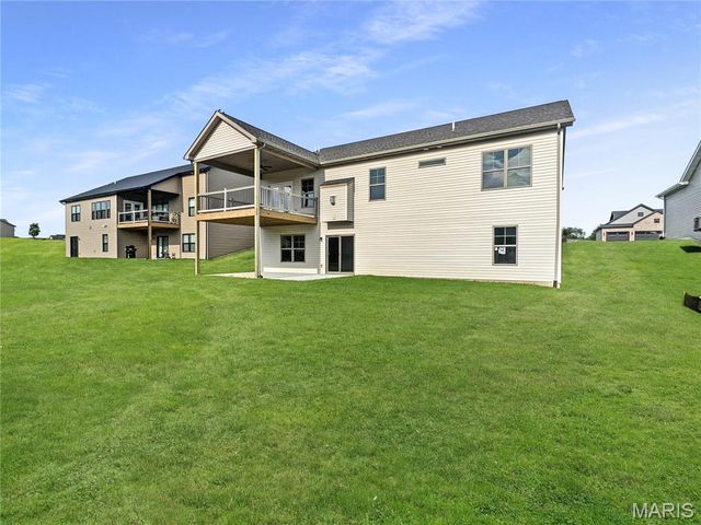 1831 Wellington Lane, Maryville, IL 62062