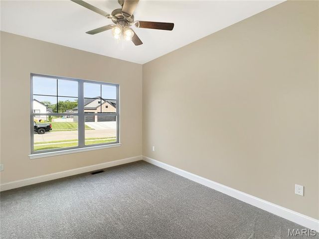 1831 Wellington Lane, Maryville, IL 62062