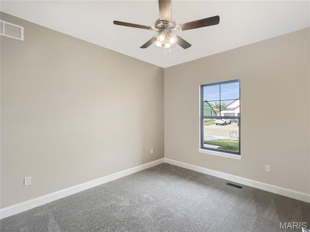 1831 Wellington Lane, Maryville, IL 62062