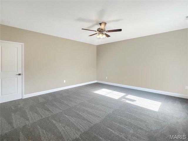 1831 Wellington Lane, Maryville, IL 62062