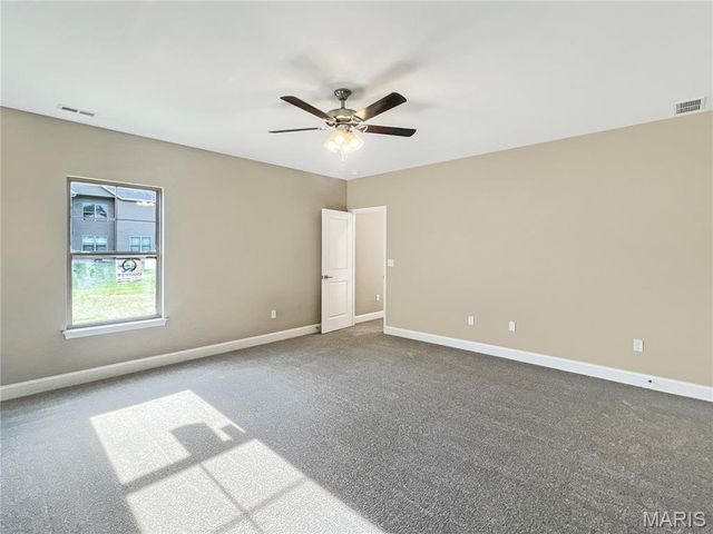 1831 Wellington Lane, Maryville, IL 62062
