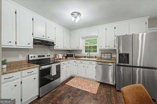 558 Peeples Valley Road NE, Cartersville, GA 30121