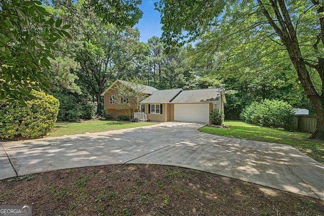 558 Peeples Valley Road NE, Cartersville, GA 30121
