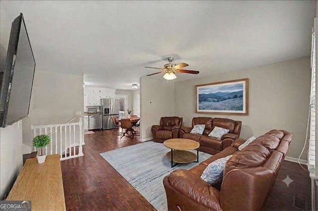 558 Peeples Valley Road NE, Cartersville, GA 30121