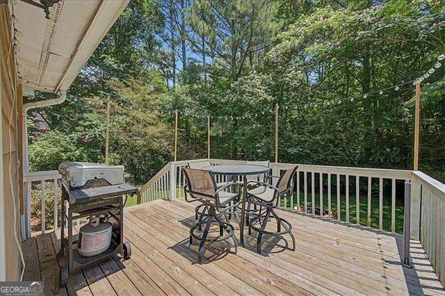 558 Peeples Valley Road NE, Cartersville, GA 30121