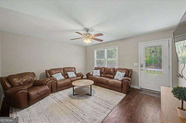 558 Peeples Valley Road NE, Cartersville, GA 30121