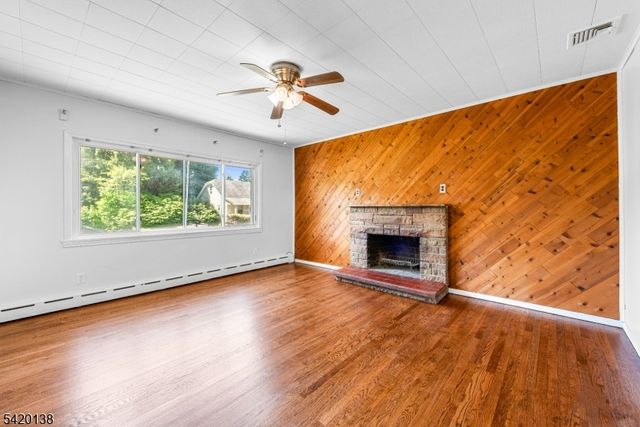 15 S 1St Ave, Mine Hill Twp., NJ 07803