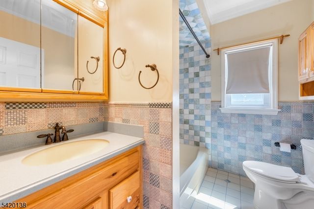 15 S 1St Ave, Mine Hill Twp., NJ 07803