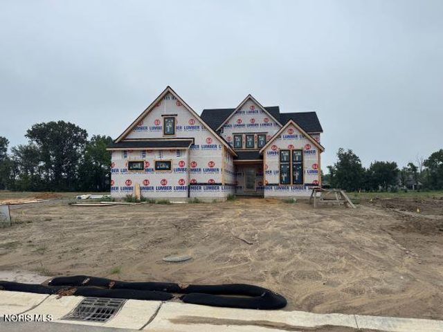 9451 Kimball Creek N, Sylvania, OH 43560