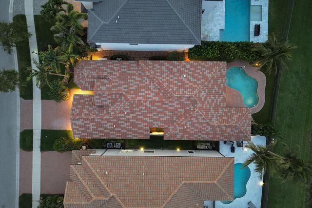 9577 Eden Roc Court, Delray Beach, FL 33446