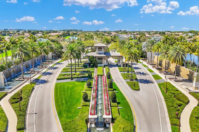 9577 Eden Roc Court, Delray Beach, FL 33446