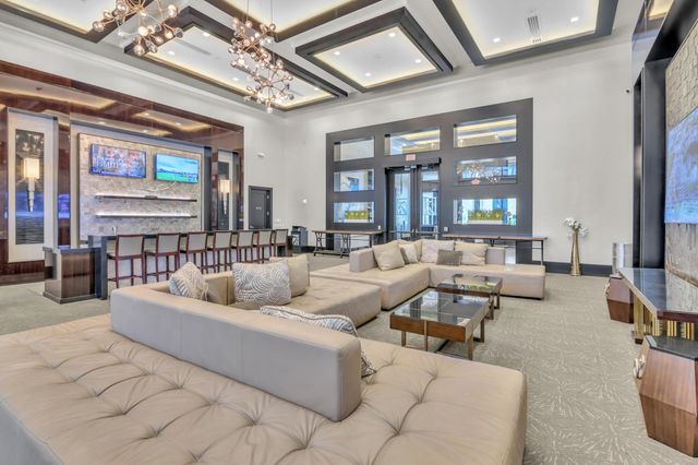 9577 Eden Roc Court, Delray Beach, FL 33446