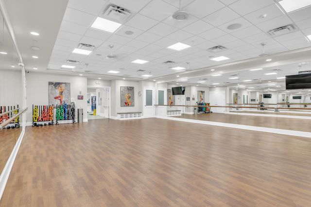 9577 Eden Roc Court, Delray Beach, FL 33446