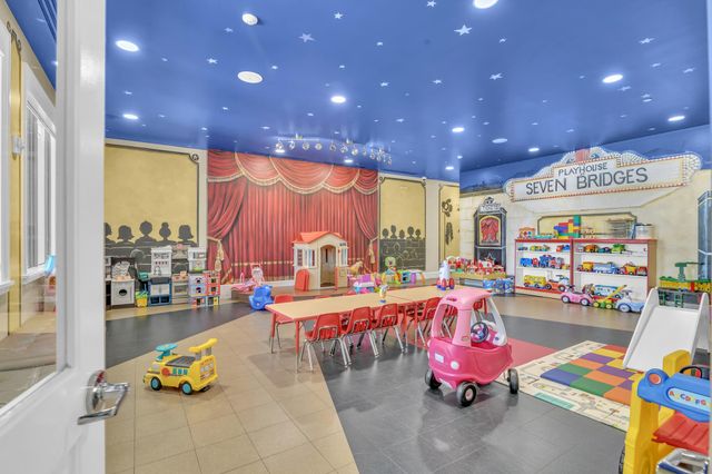 9577 Eden Roc Court, Delray Beach, FL 33446