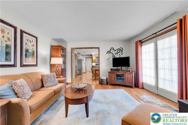 2178 Wehr Mill Road, South Whitehall Twp, PA 18104