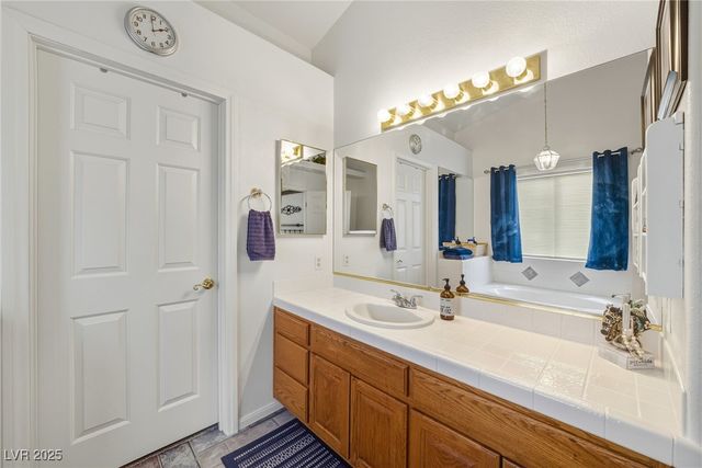 2501 South Mallard Avenue, Pahrump, NV 89048