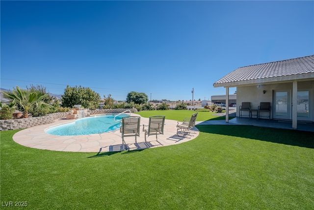 2501 South Mallard Avenue, Pahrump, NV 89048