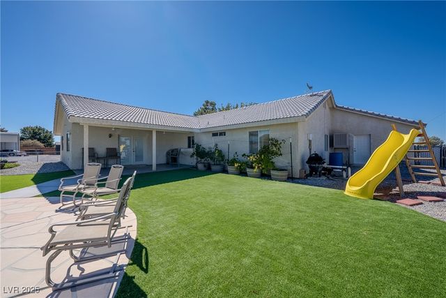 2501 South Mallard Avenue, Pahrump, NV 89048