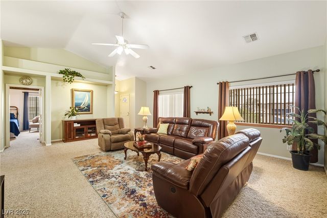 2501 South Mallard Avenue, Pahrump, NV 89048