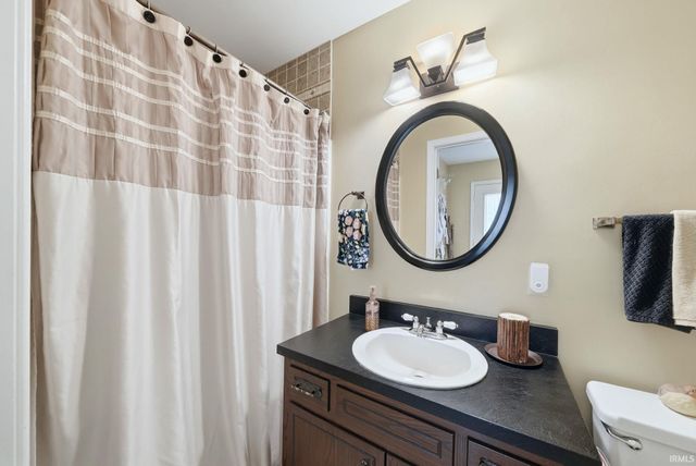 8219 Quincy Court, Fort Wayne, IN 46835