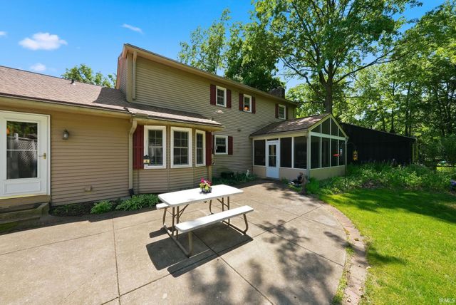 8219 Quincy Court, Fort Wayne, IN 46835
