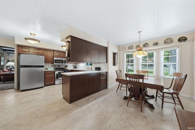 8219 Quincy Court, Fort Wayne, IN 46835