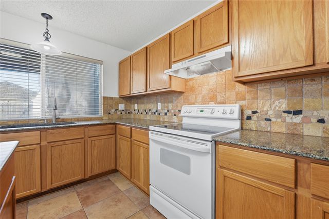 13516 Dove Ranch Road, Fort Worth, TX 76262