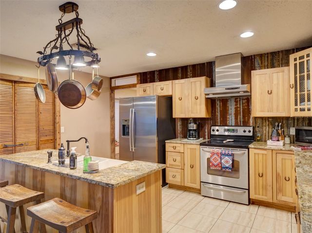 1765 E CR 462, Wildwood, FL 34785