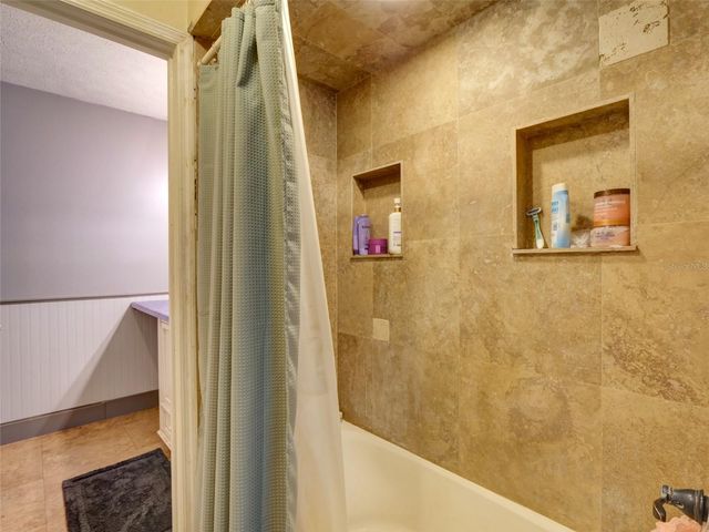 1765 E CR 462, Wildwood, FL 34785