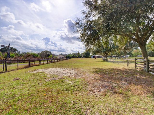 1765 E CR 462, Wildwood, FL 34785