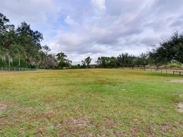 1765 E CR 462, Wildwood, FL 34785