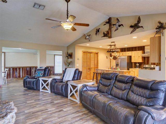 1765 E CR 462, Wildwood, FL 34785