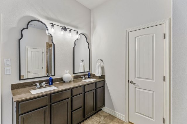 3308 Mendips LN, Pflugerville, TX 78660