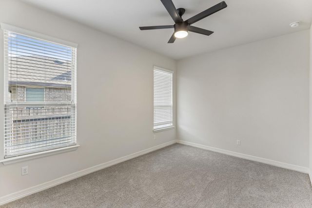 3308 Mendips LN, Pflugerville, TX 78660