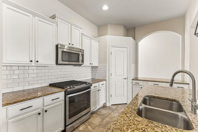 3308 Mendips LN, Pflugerville, TX 78660