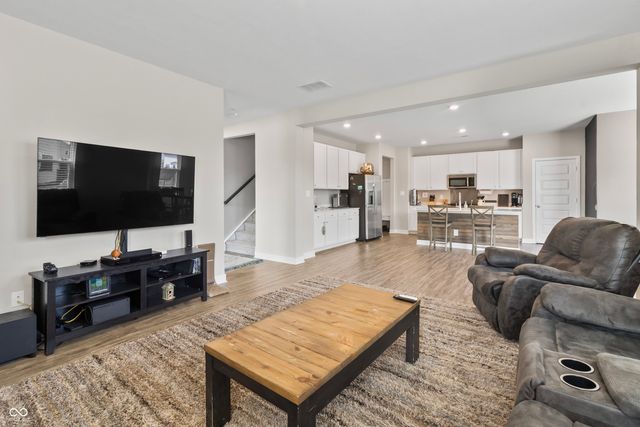 11650 Brooks Farm Boulevard, Noblesville, IN 46060