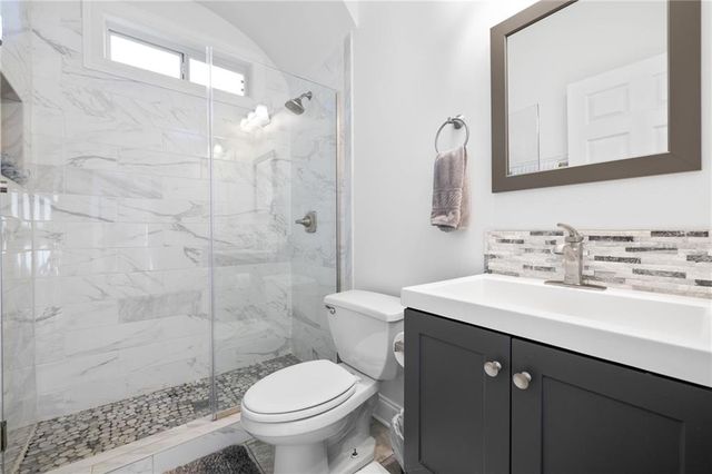 148 Montvale Drive, Hoschton, GA 30548