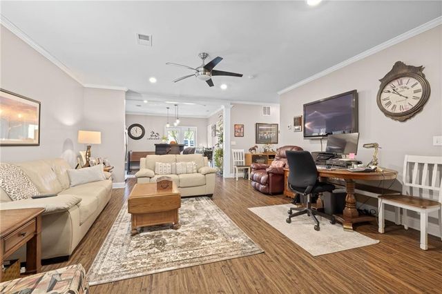 148 Montvale Drive, Hoschton, GA 30548