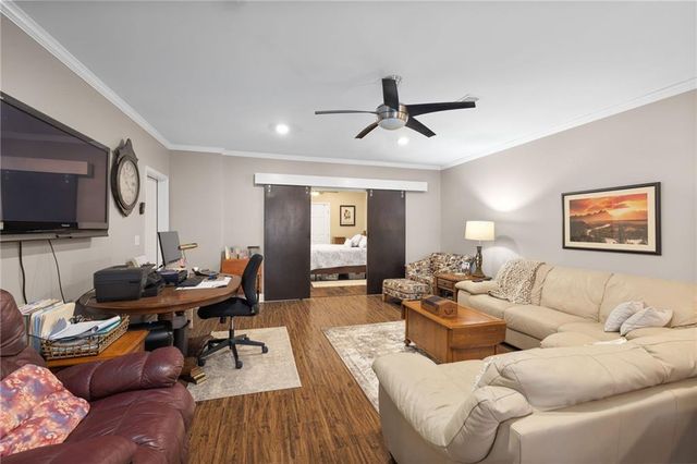 148 Montvale Drive, Hoschton, GA 30548