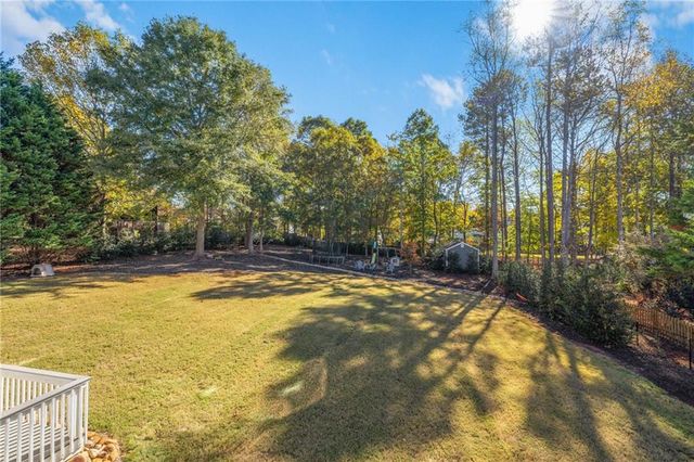 148 Montvale Drive, Hoschton, GA 30548