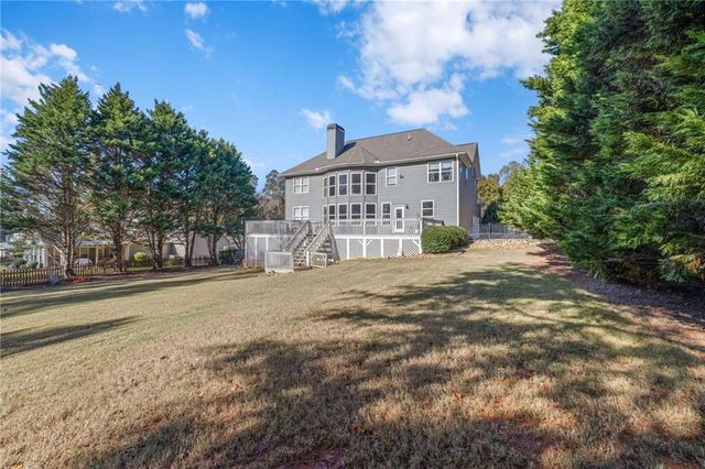 148 Montvale Drive, Hoschton, GA 30548