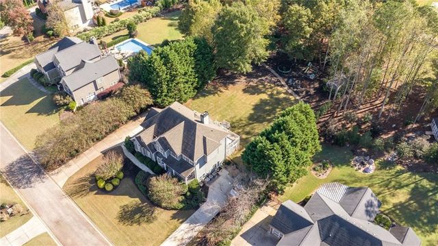 148 Montvale Drive, Hoschton, GA 30548